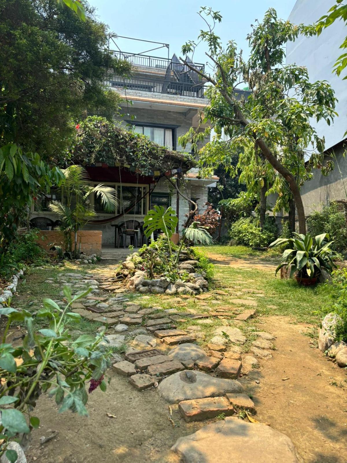 Cherry Garden Pokhara Luaran gambar
