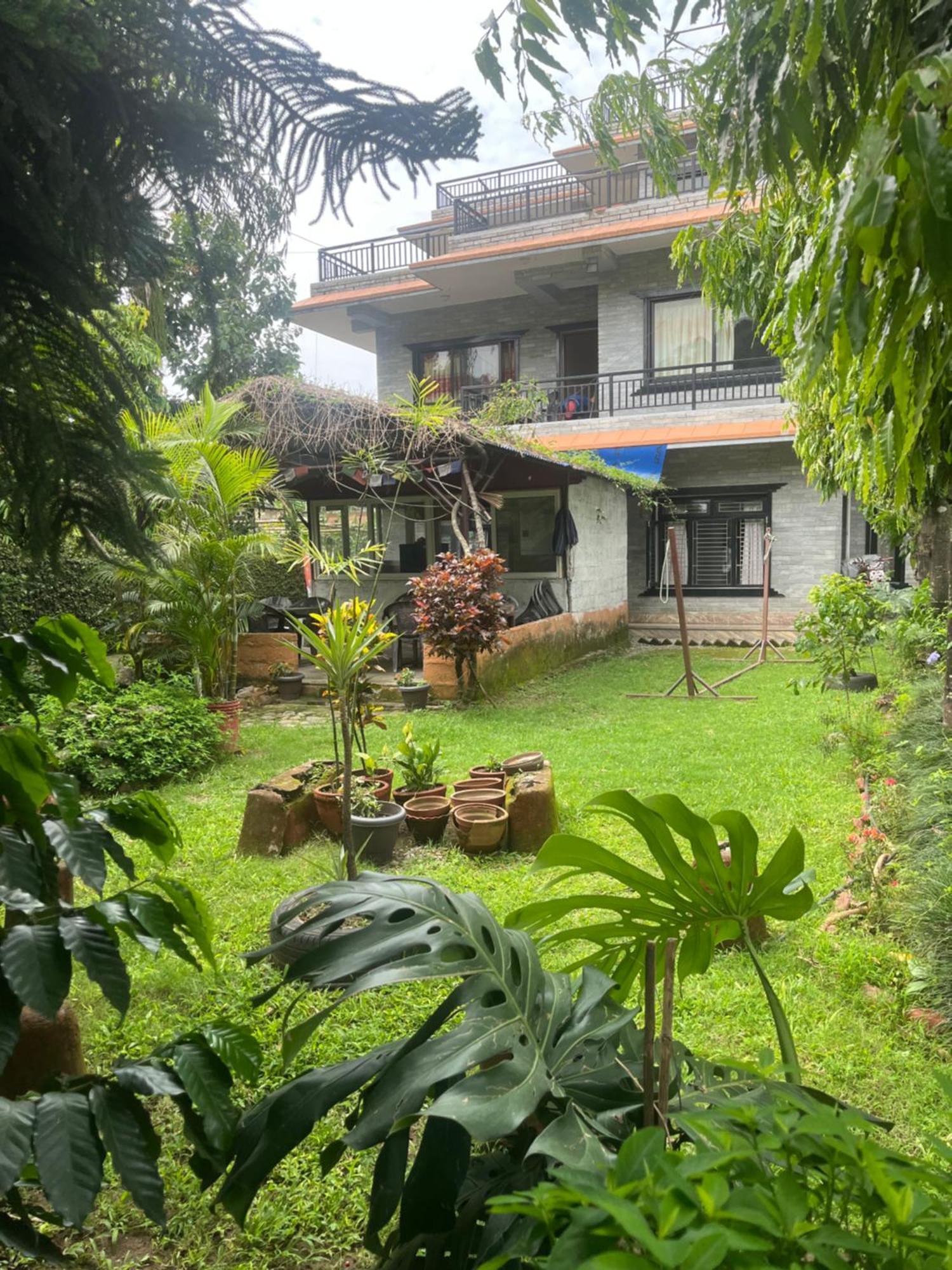 Cherry Garden Pokhara Luaran gambar